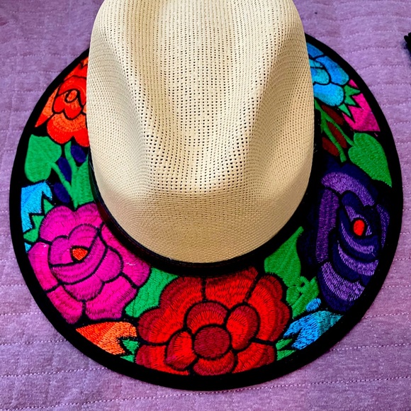 Summer Hat - Picture 2 of 2